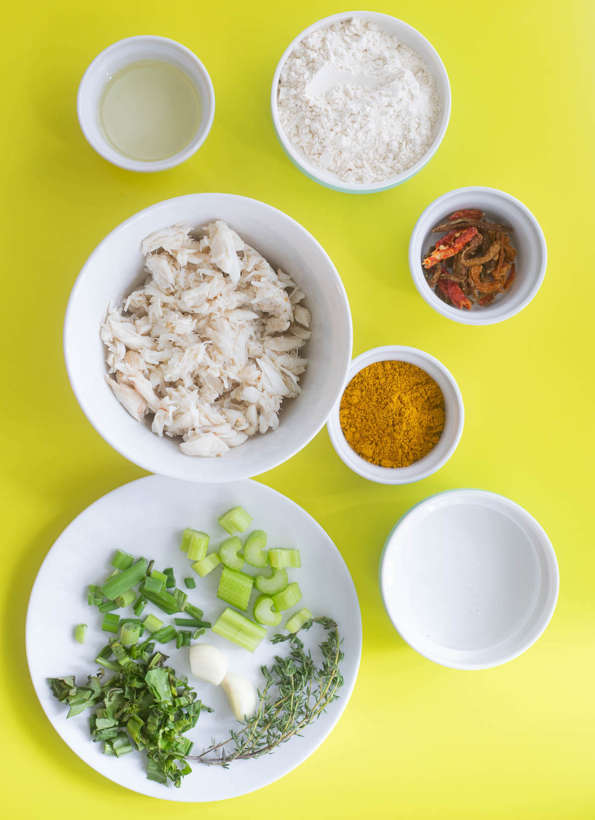A upscale twist to the traditional dish, curry crab stuffed dumplings is the elevation you need. Dumplings stuffed with crab in a coconut curry sauce. Ingredients needed to make curry crab stuffed dumplings