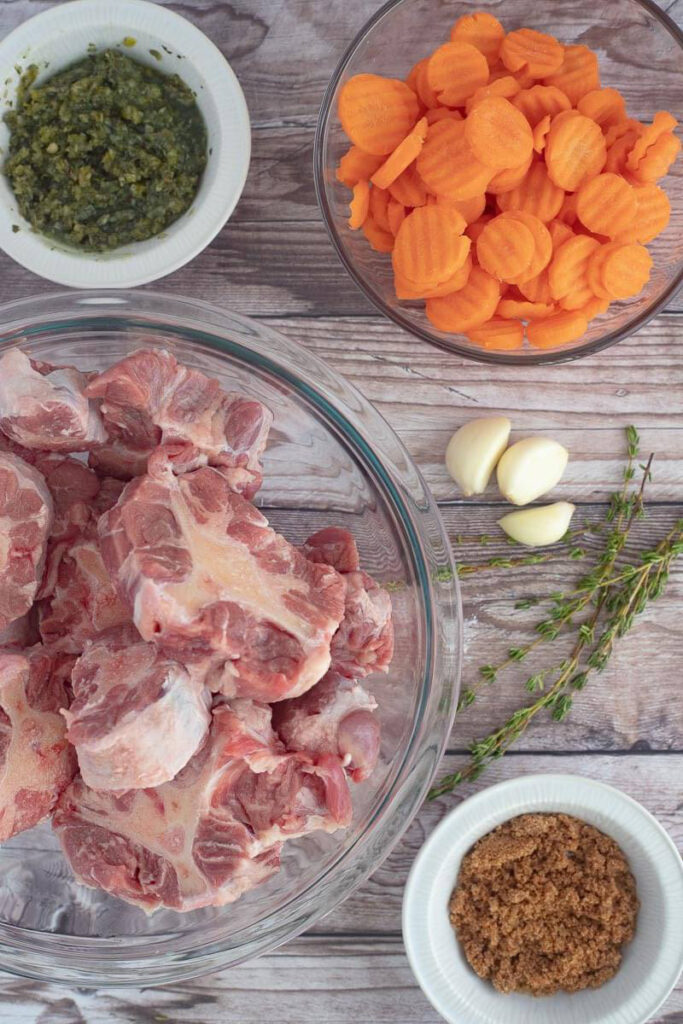 Ingredients needed to make stew oxtail trini style.