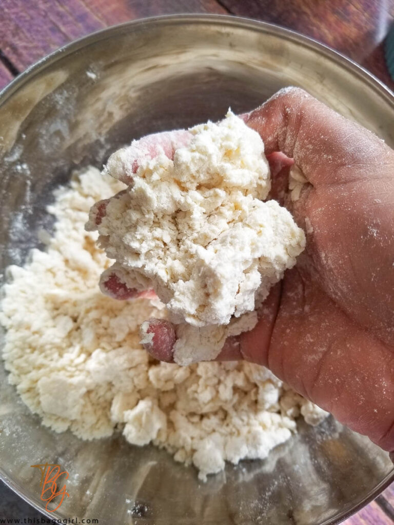 A bowl of combined cassava and all purpose flour.