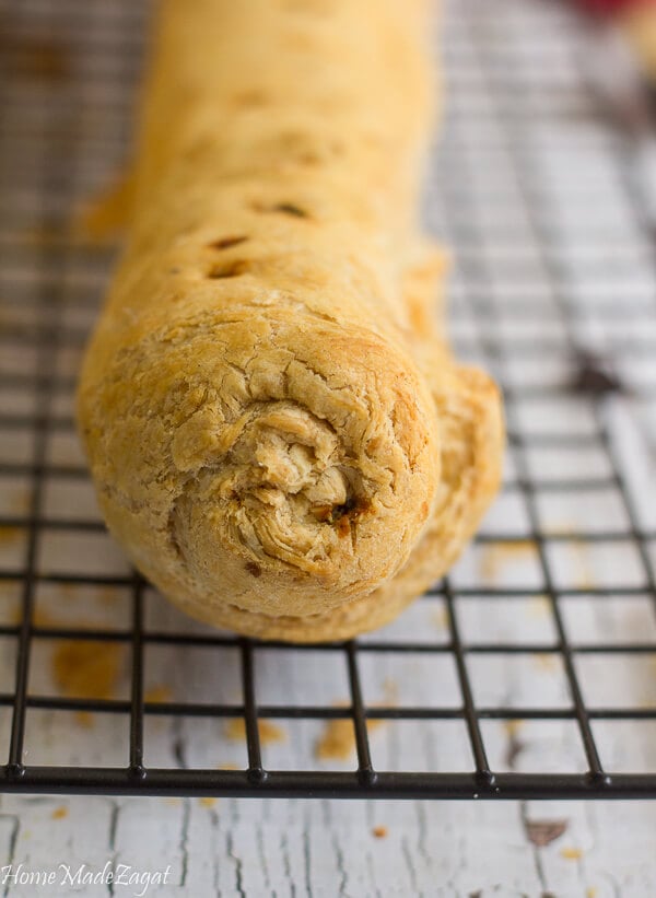Rolled currants roll