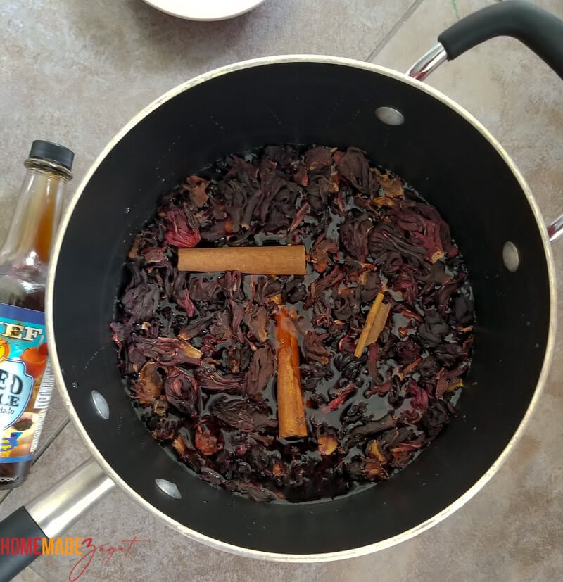 Sorrel flowers and spices in water for the steeping process