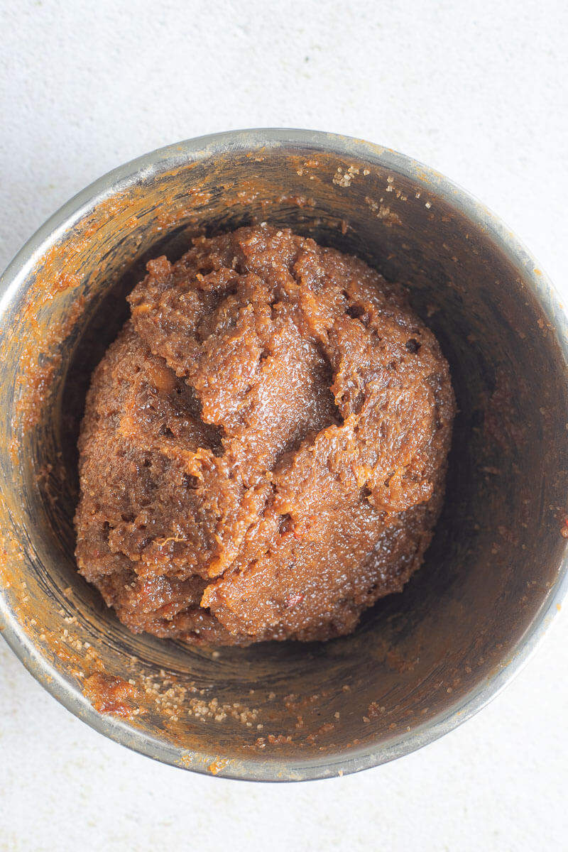 Tamarind pulp mixed up with sugar and formed into a large ball.