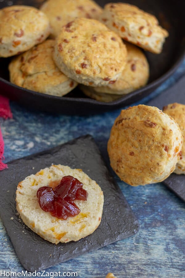 Easy recipe to make coconut bake biscuits. A fusion of cheese biscuits and coconut bake. A great breakfast option.