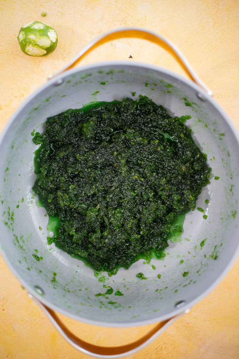 Thick jam-like mixture ready for shaping into balls